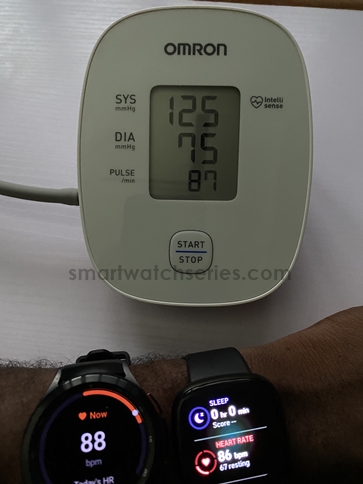 Heart rate accuracy test - Versa 3 vs Galaxy Watch 4 vs Manual heart rate tracker